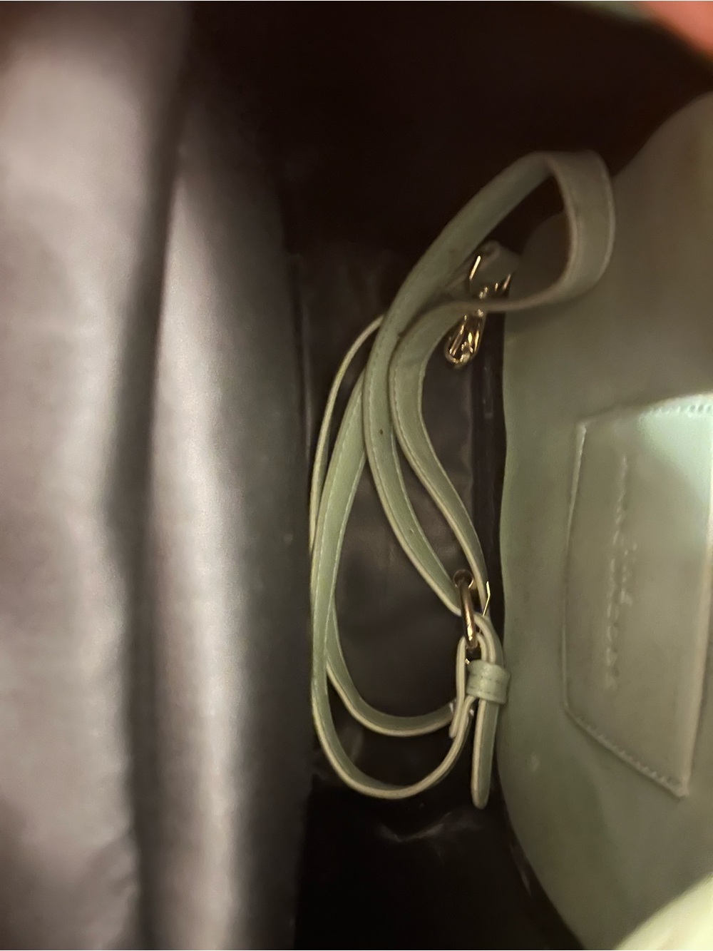 Sage green tote bag with top handles and an adjustable shoulder strap - Picture 5 of 10